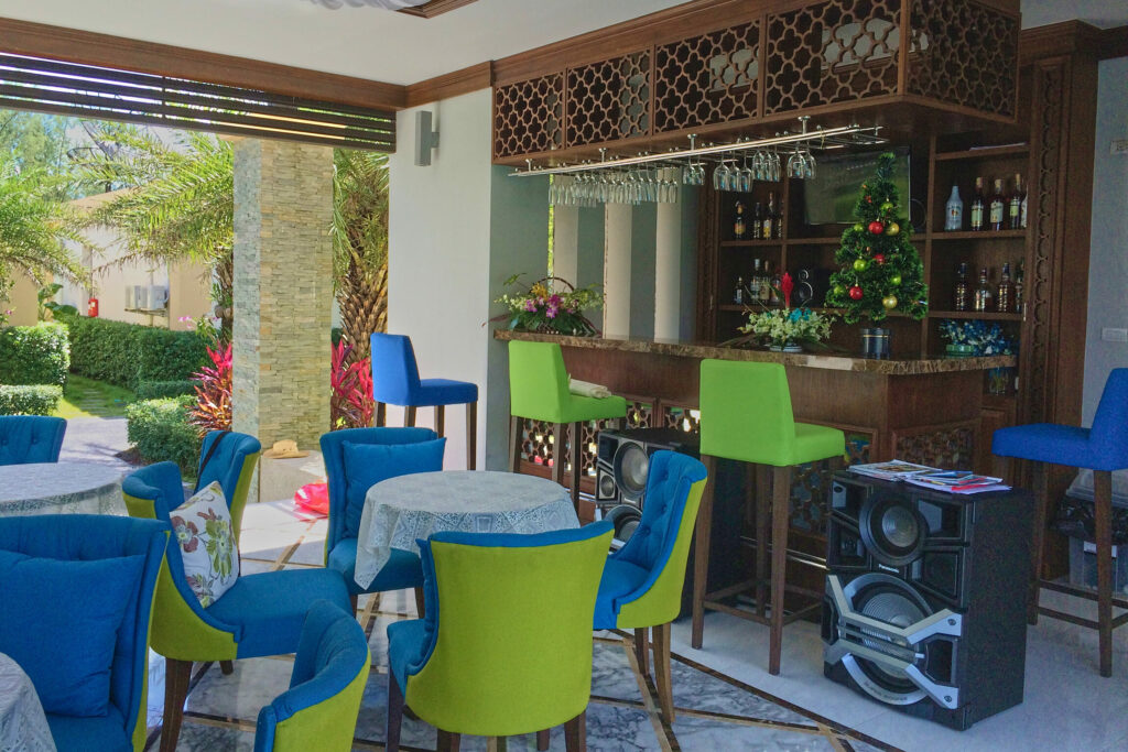 Our spacious bar just beside the main swimming pool of Ataman Luxury Villas, Thailand